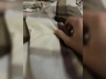 Lisenokfox  live sex cam