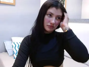 Louisk2  live sex cam