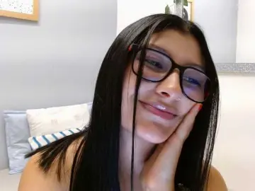 Louisk2  live sex cam