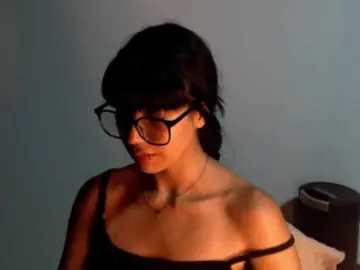 Meganmiauu  live sex cam