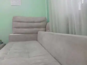 OljaF7  live sex cam