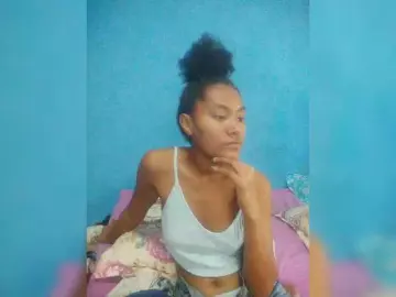 Carmella1  live sex cam