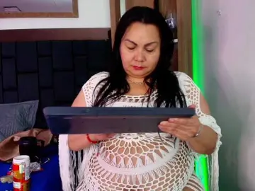 EllenaBoobs  live sex cam