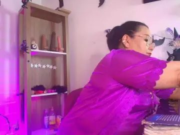 EllenaBoobs  live sex cam