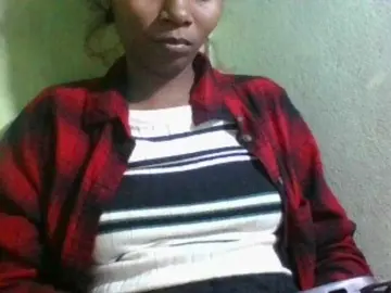 Kitiah  live sex cam