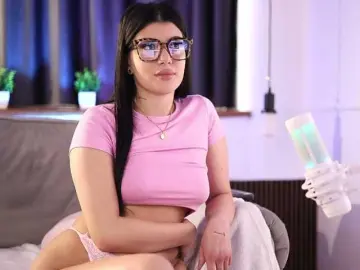 LeaSolene  live sex cam