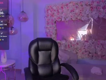 MiaLaurence  live sex cam