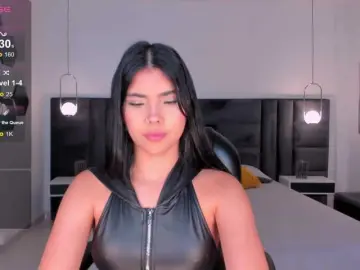 MiaLaurence  live sex cam