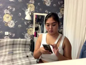MiliBella  live sex cam