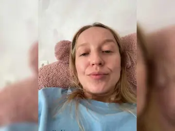 Sara6969  live sex cam