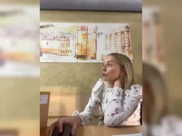 Sara6969  live sex cam