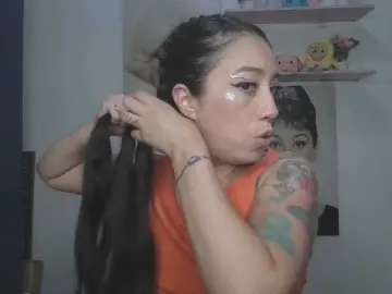 SaritaV  live sex cam