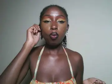 Sexxytrinityy  live sex cam