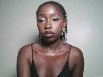 Sexxytrinityy  live sex cam