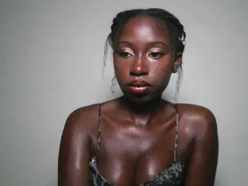 Sexxytrinityy  live sex cam