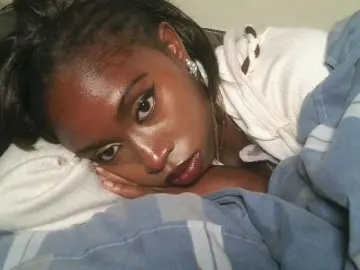 Sexxytrinityy  live sex cam