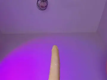 Bansheescreams  live sex cam