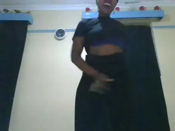 Candy2002  live sex cam