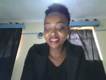 Candy2002  live sex cam