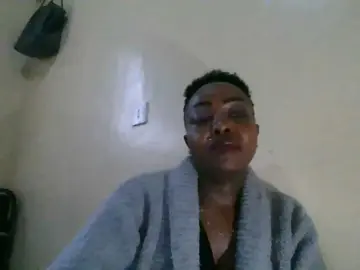 Candy2002  live sex cam
