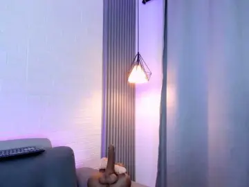 Khatia  live sex cam