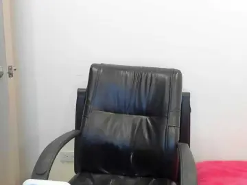 Alanna-atm  live sex cam