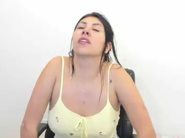 Alanna-atm  live sex cam