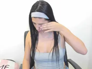Alanna-atm  live sex cam