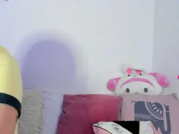 EvaWilliams  live sex cam