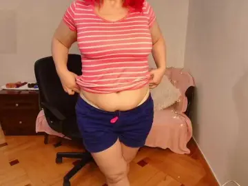 Ksushka22  live sex cam