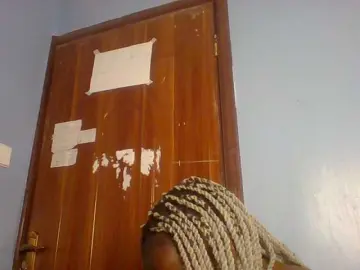 Lovelyboo  live sex cam