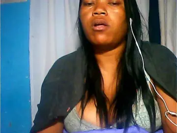 MIRANDAW  live sex cam