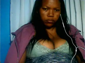 MIRANDAW  live sex cam