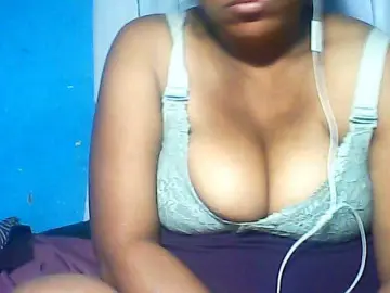MIRANDAW  live sex cam
