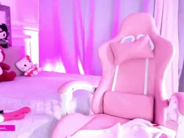 Maddieash  live sex cam