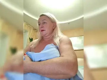 MiraRobens1  live sex cam