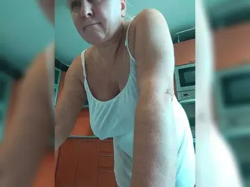 MiraRobens1  live sex cam