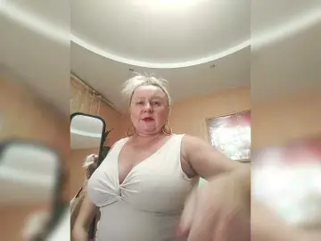MiraRobens1  live sex cam