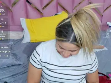 Collegepawglovedaddy  live sex cam