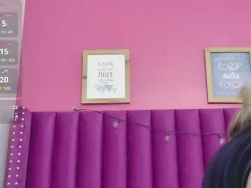 Collegepawglovedaddy  live sex cam