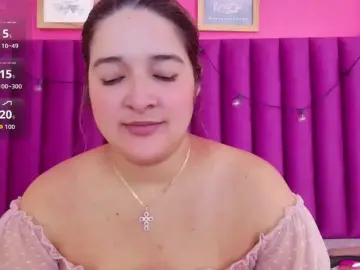 Collegepawglovedaddy  live sex cam