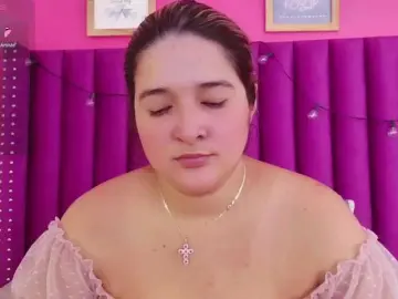 Collegepawglovedaddy  live sex cam