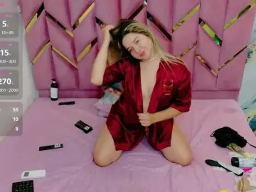 Collegepawglovedaddy  live sex cam