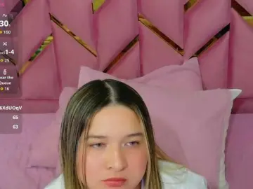 Collegepawglovedaddy  live sex cam