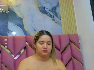 Collegepawglovedaddy  live sex cam