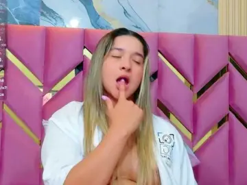 Collegepawglovedaddy  live sex cam