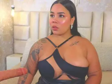 Emilyqueen3xx  live sex cam