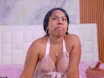 Naughtyebonyy  live sex cam