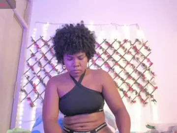 Naughtyebonyy  live sex cam