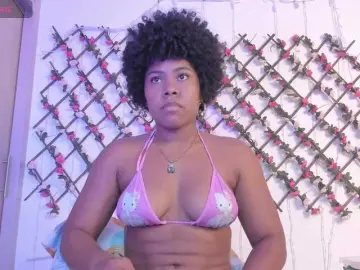 Naughtyebonyy  live sex cam